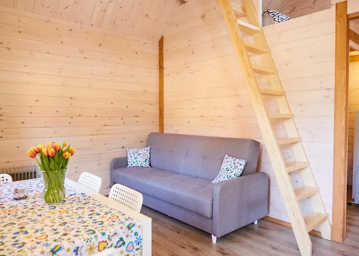 Lesne Dziady Semesterbostad Borsk