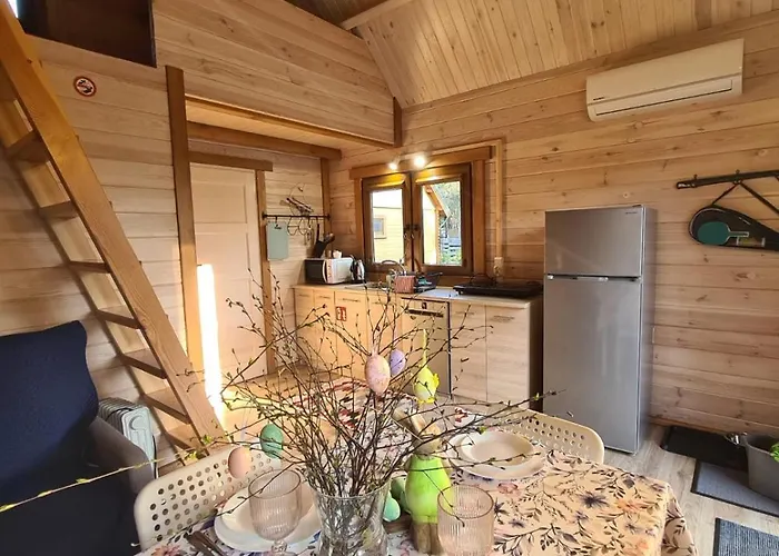 Lesne Dziady Semesterbostad Borsk