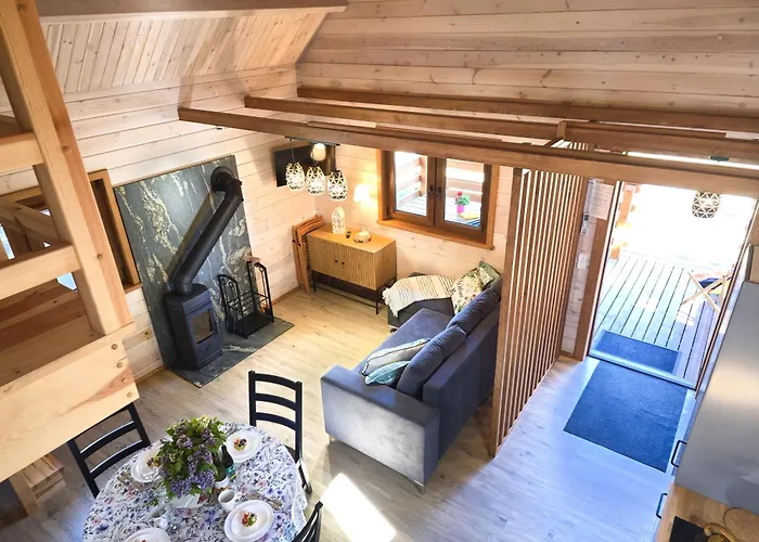 Semesterbostad Lesne Dziady Borsk